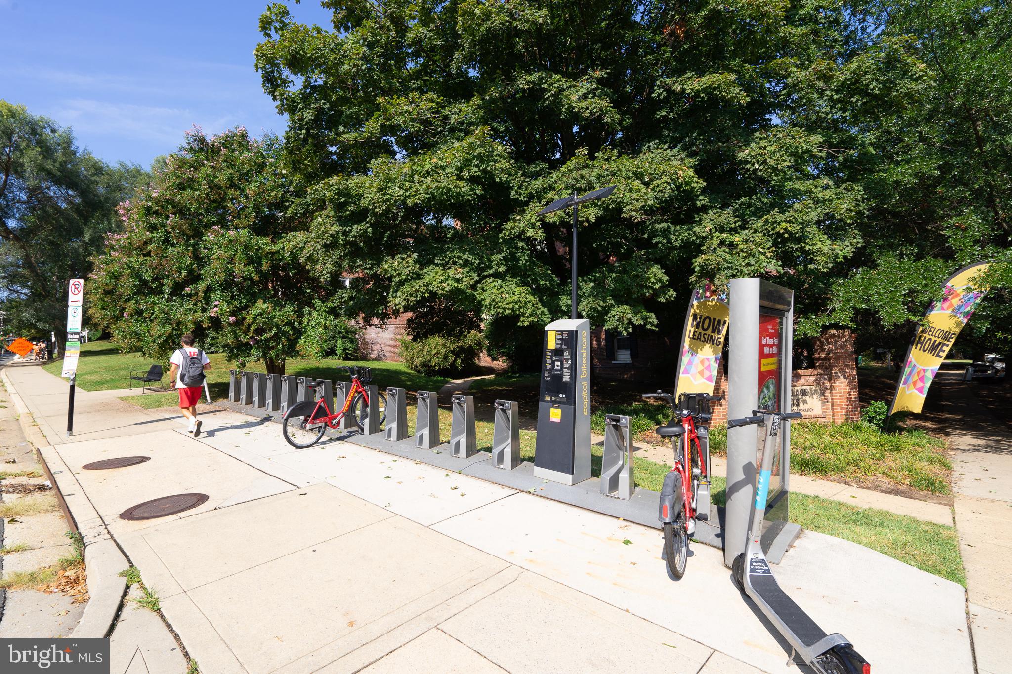 COLONIAL VILLAGE - Residential Lease