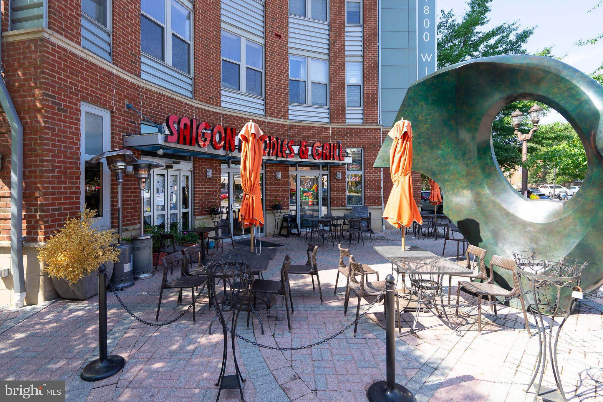 COLONIAL VILLAGE - Residential Lease