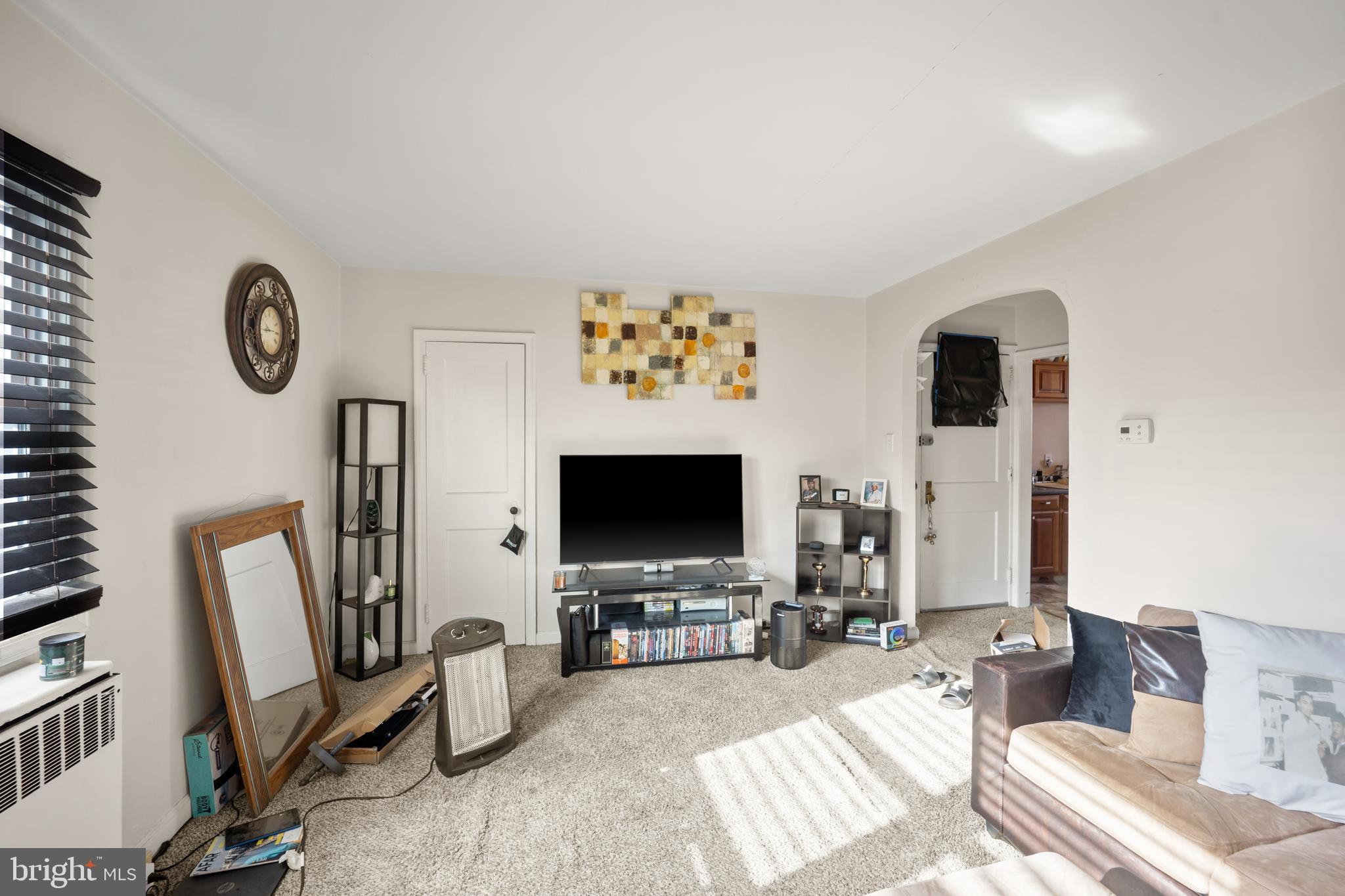 CASTOR GARDENS - Residential Income