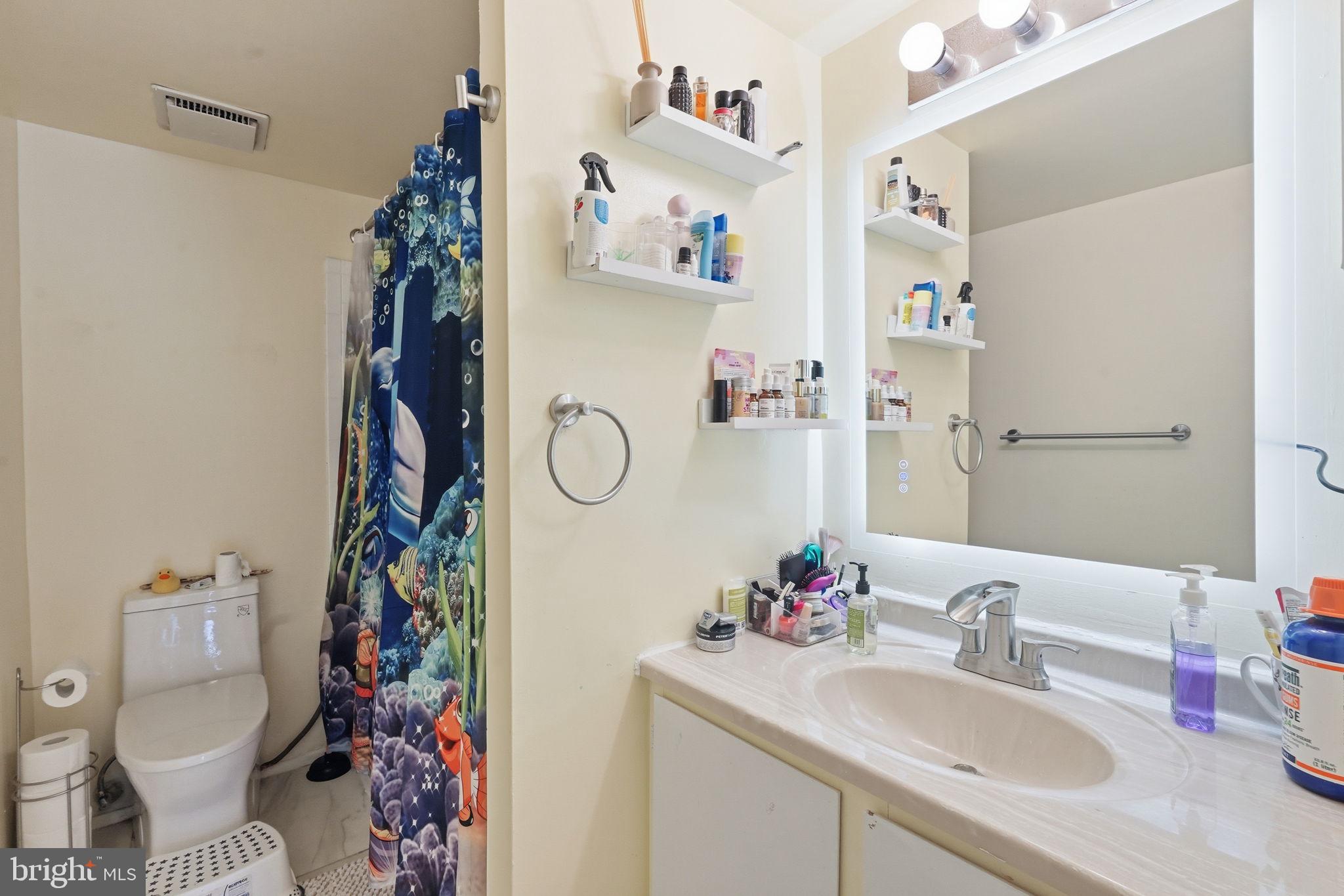 LANDMARK - Residential