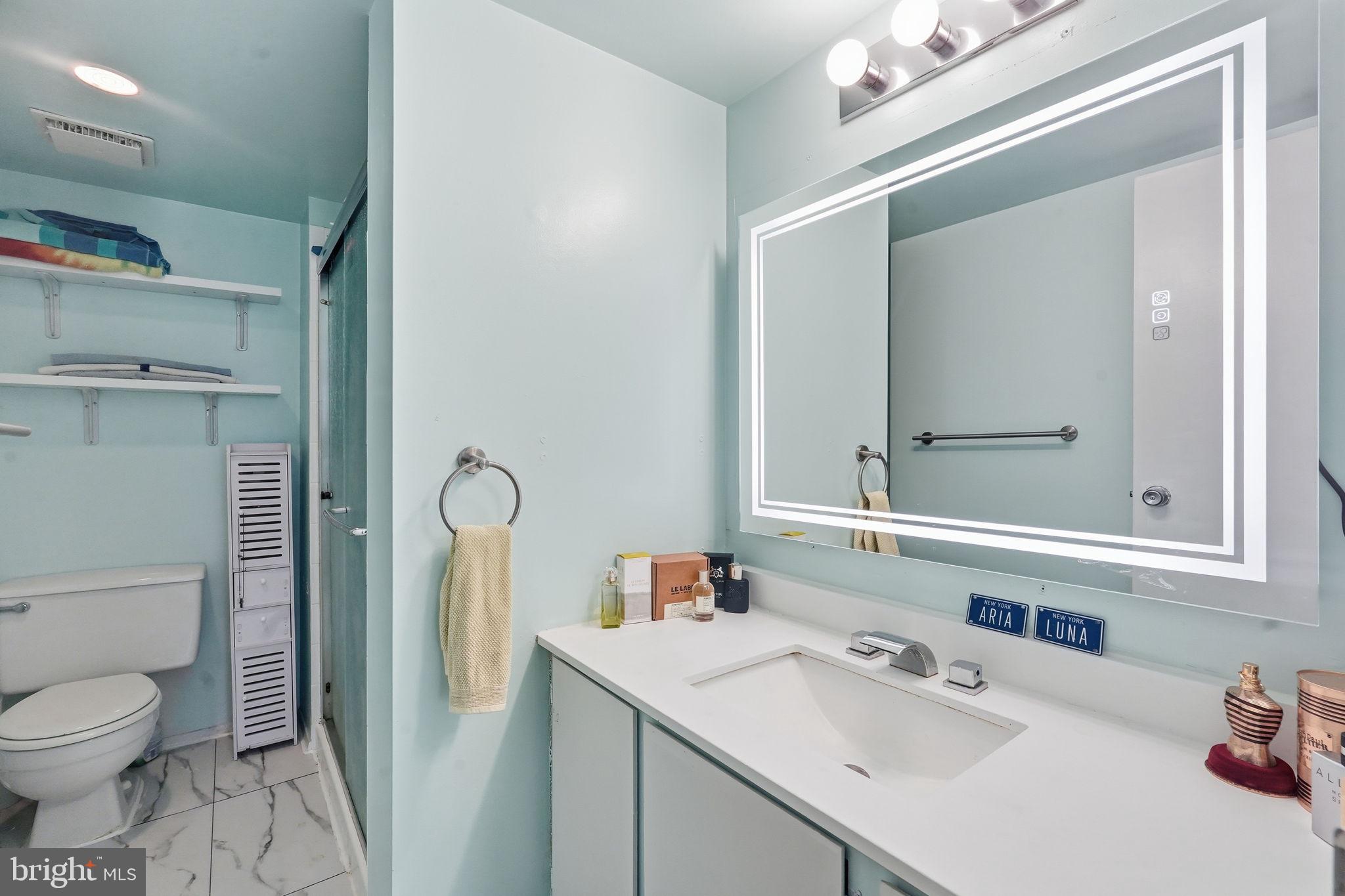 LANDMARK - Residential