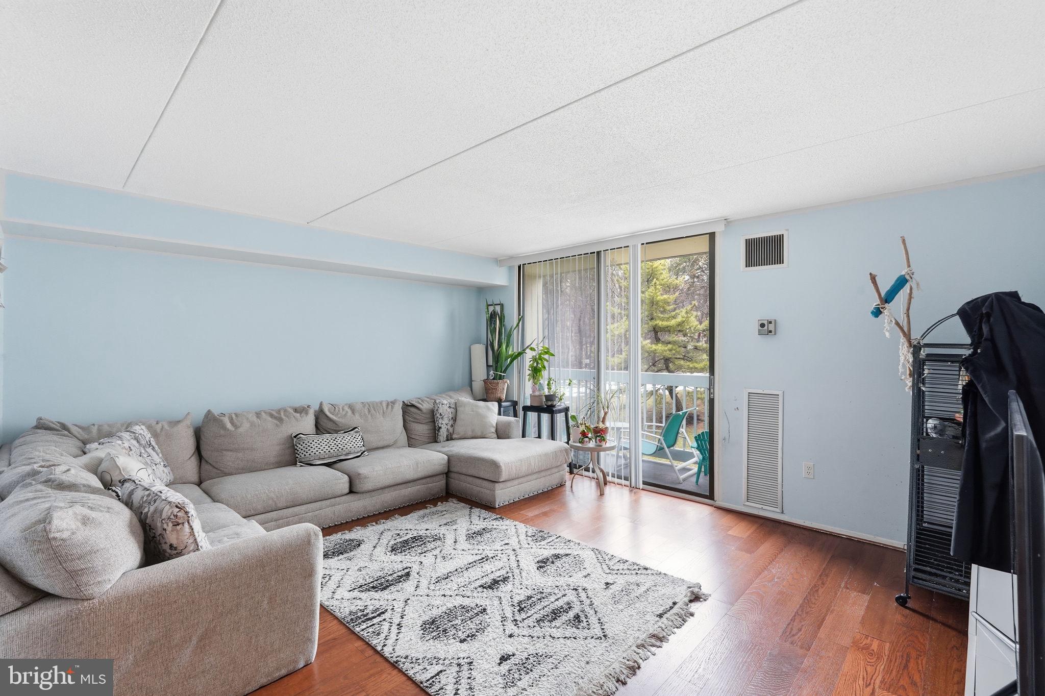 6300 STEVENSON AVENUE 321