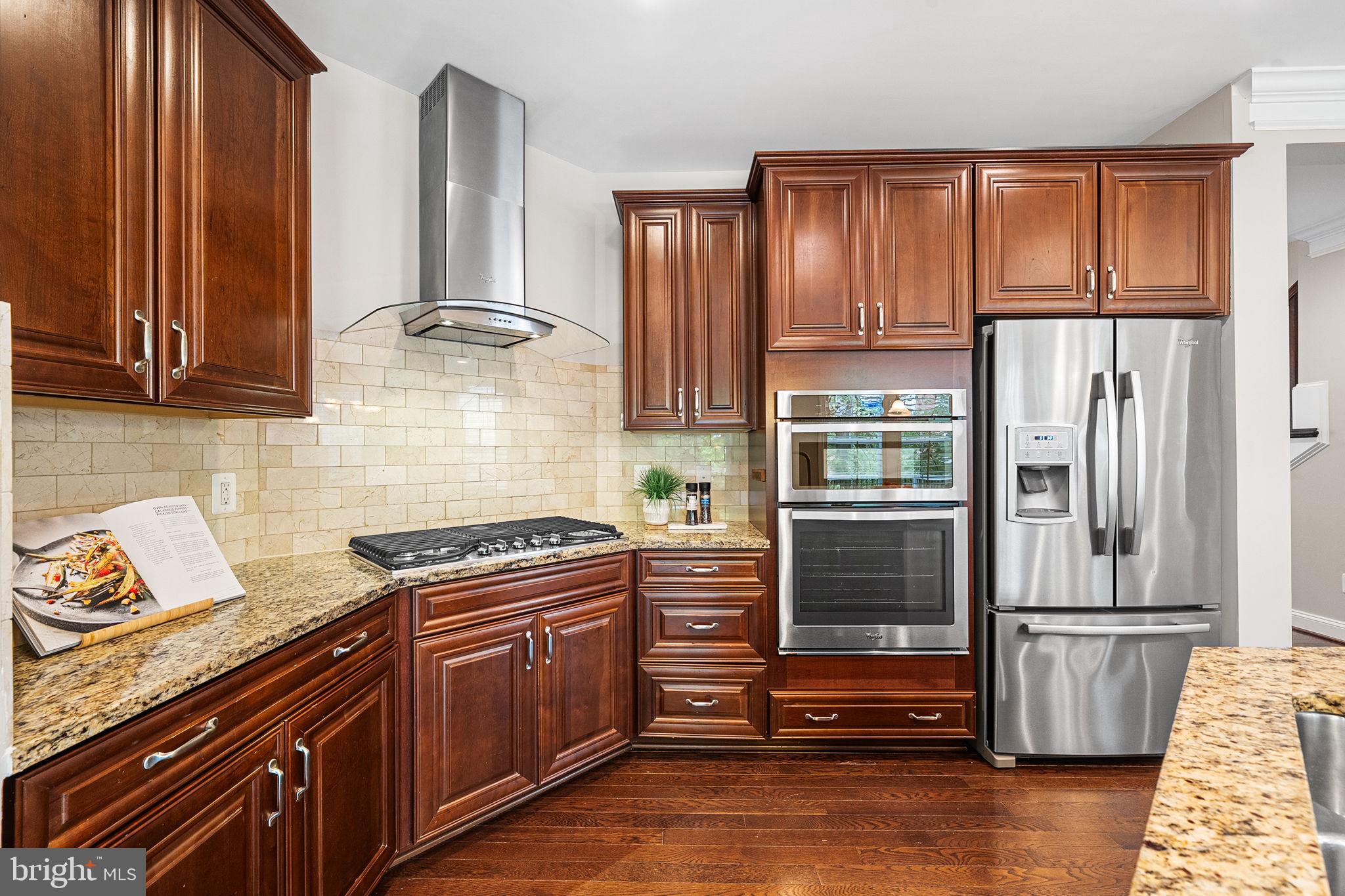 RESERVE AT OAKVIEW - Residential