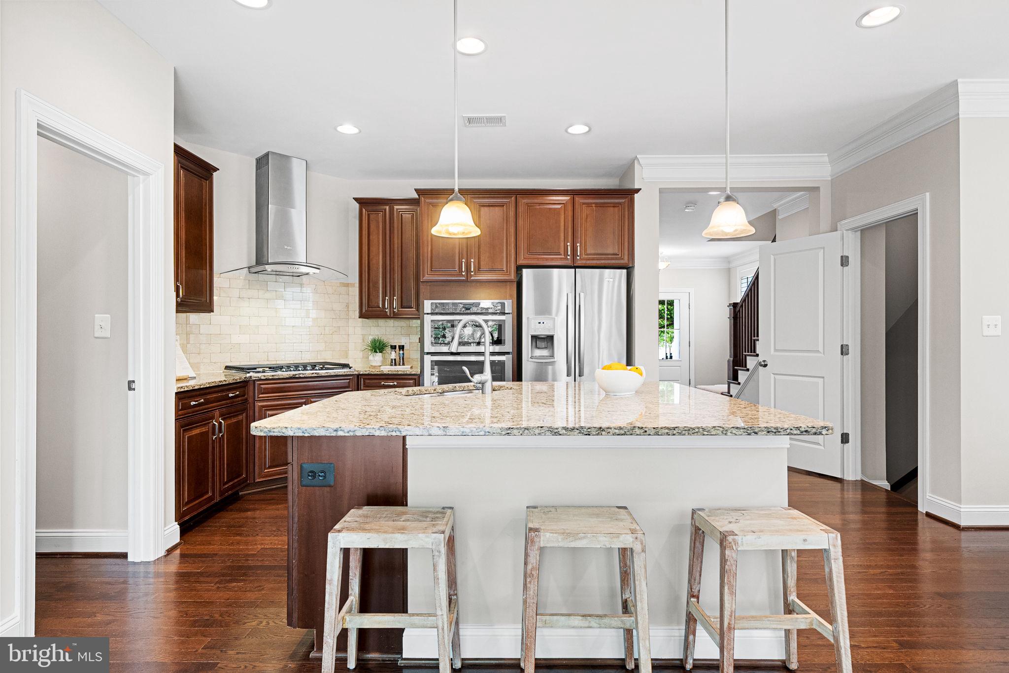 RESERVE AT OAKVIEW - Residential