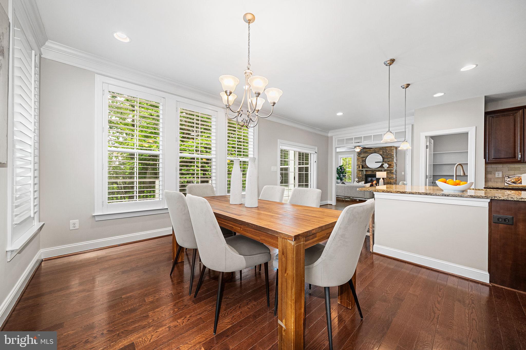 RESERVE AT OAKVIEW - Residential