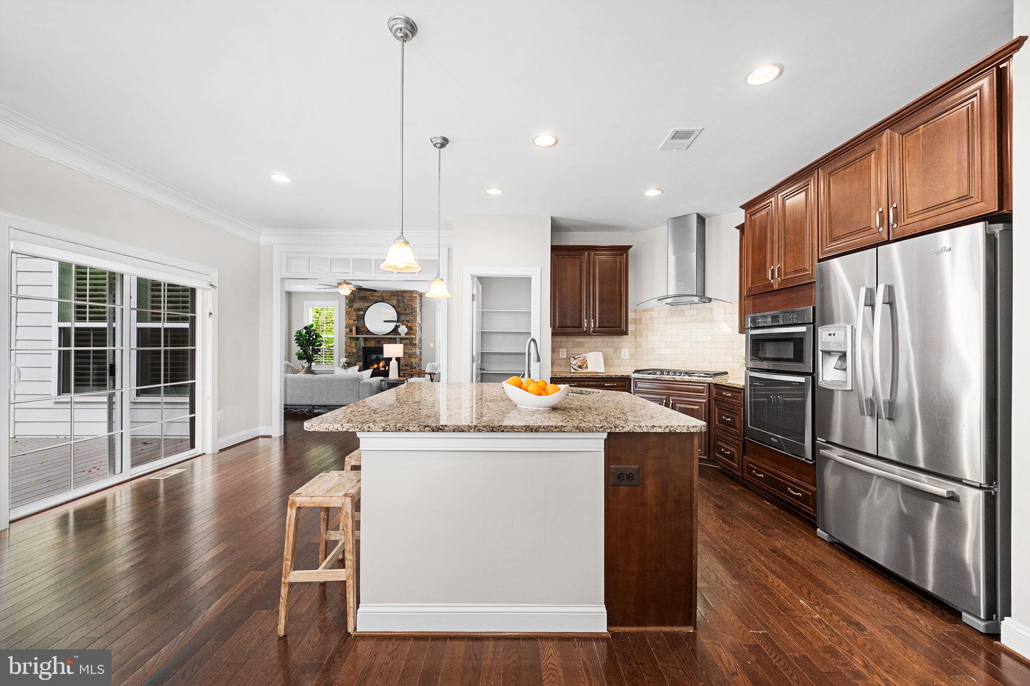 RESERVE AT OAKVIEW - Residential