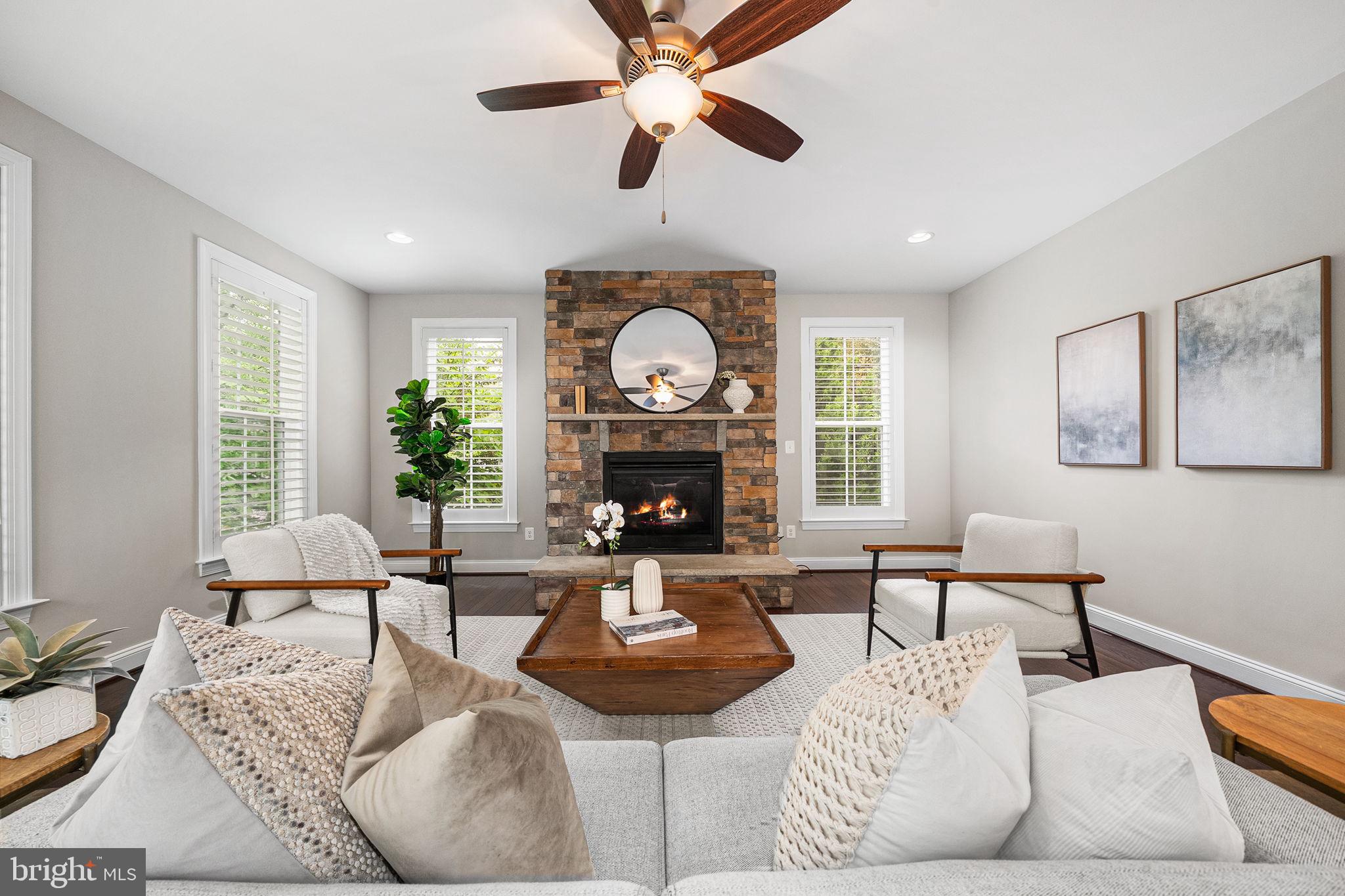 RESERVE AT OAKVIEW - Residential