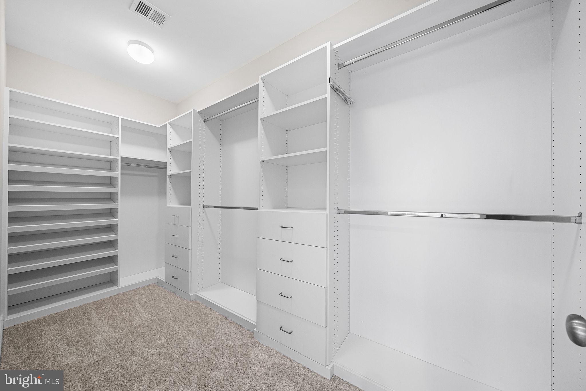 RESERVE AT OAKVIEW - Residential