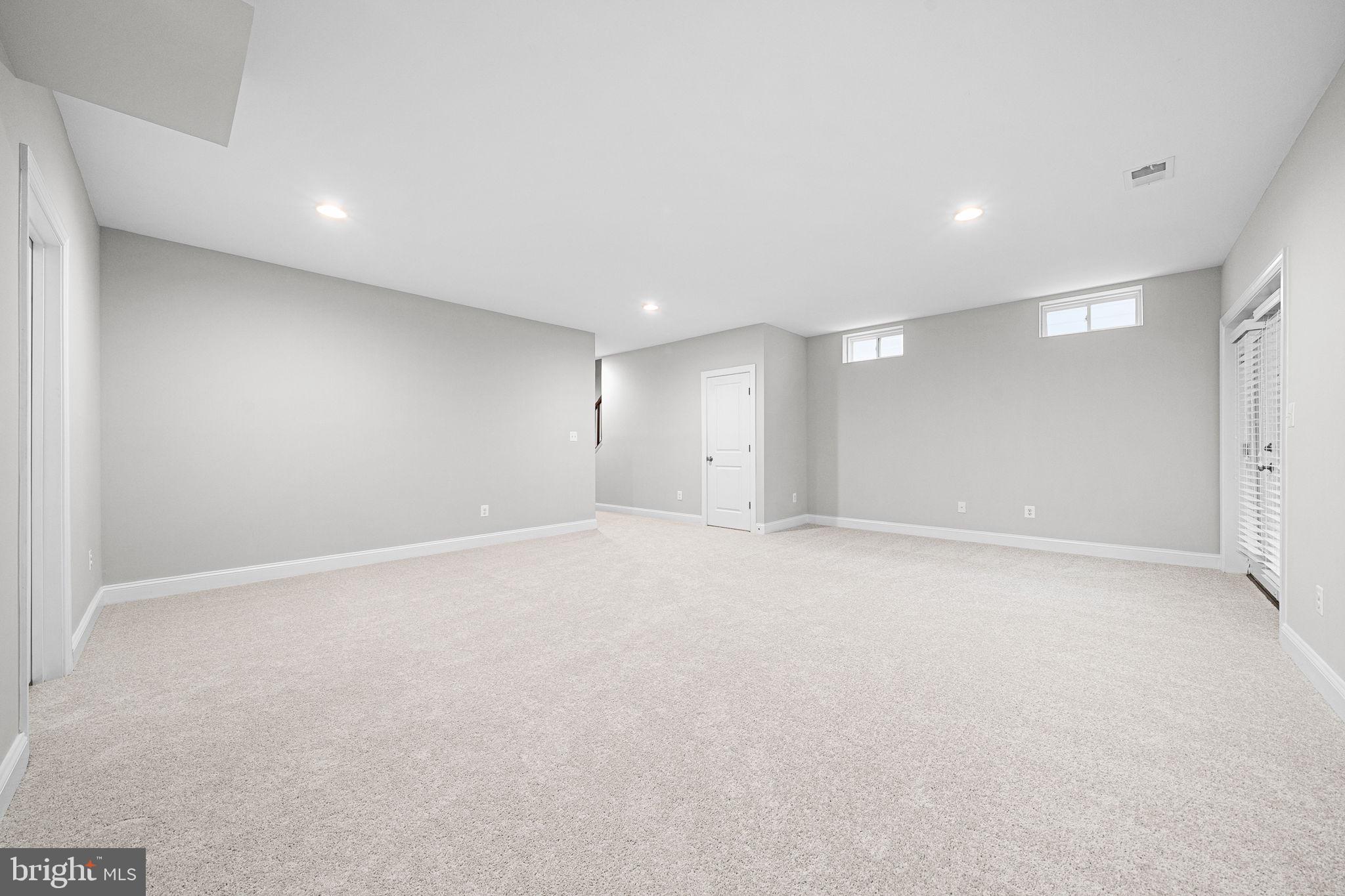 RESERVE AT OAKVIEW - Residential