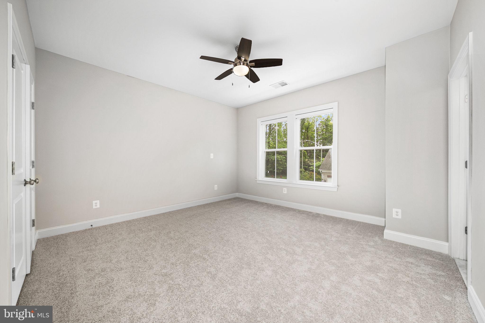 RESERVE AT OAKVIEW - Residential