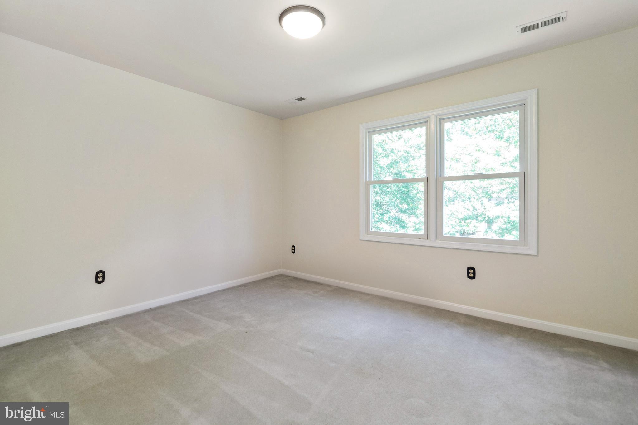 BLYTHEDALE - Residential