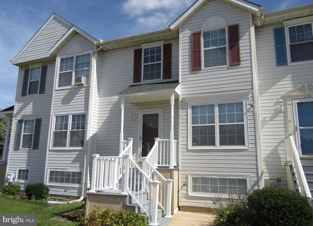 Photo of 118 Mcmullen Circle, BEAR, DE 19701 (MLS # DENC2090656)