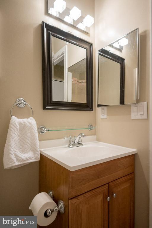 FRANKLIN GLEN - Residential Lease