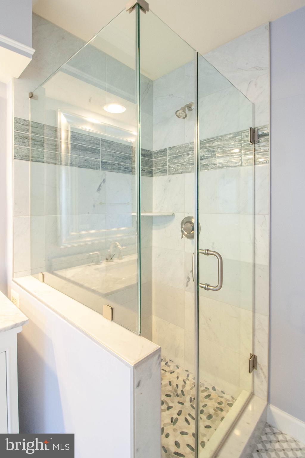 STONEGATE - Residential