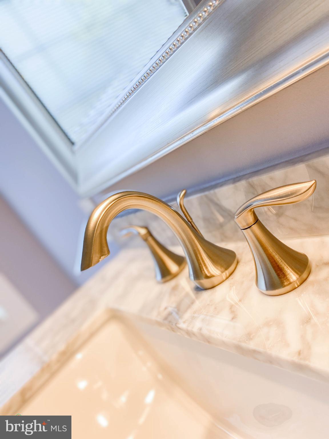 STONEGATE - Residential