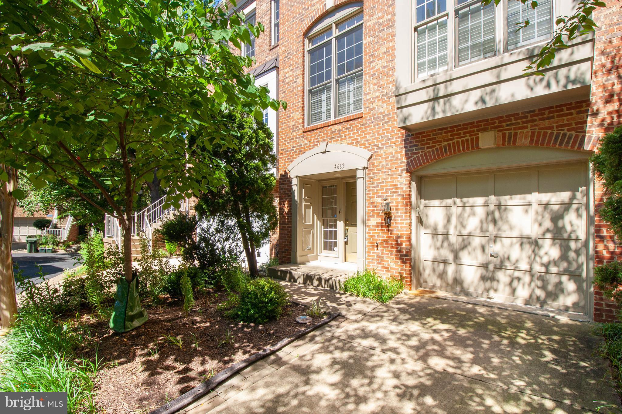 STONEGATE - Residential