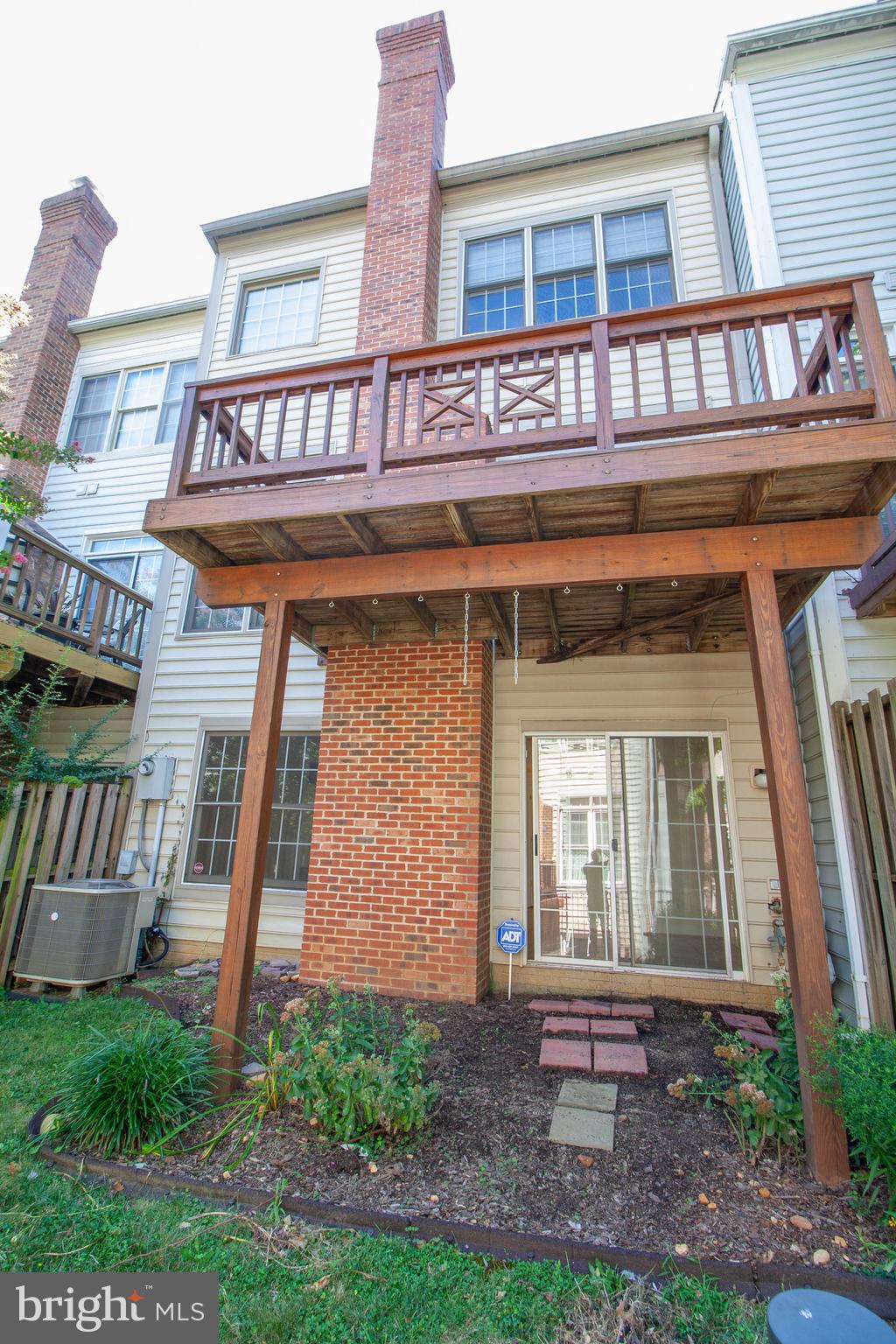 STONEGATE - Residential