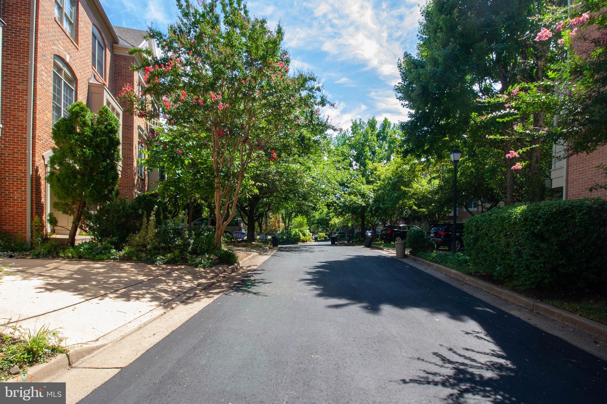 STONEGATE - Residential