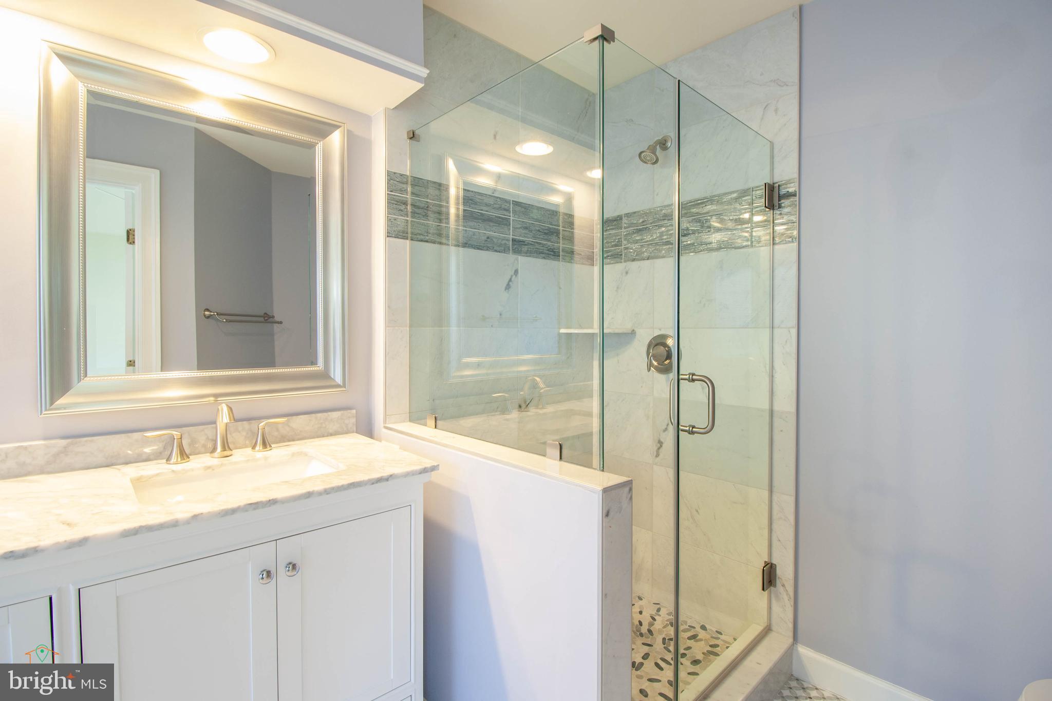 STONEGATE - Residential