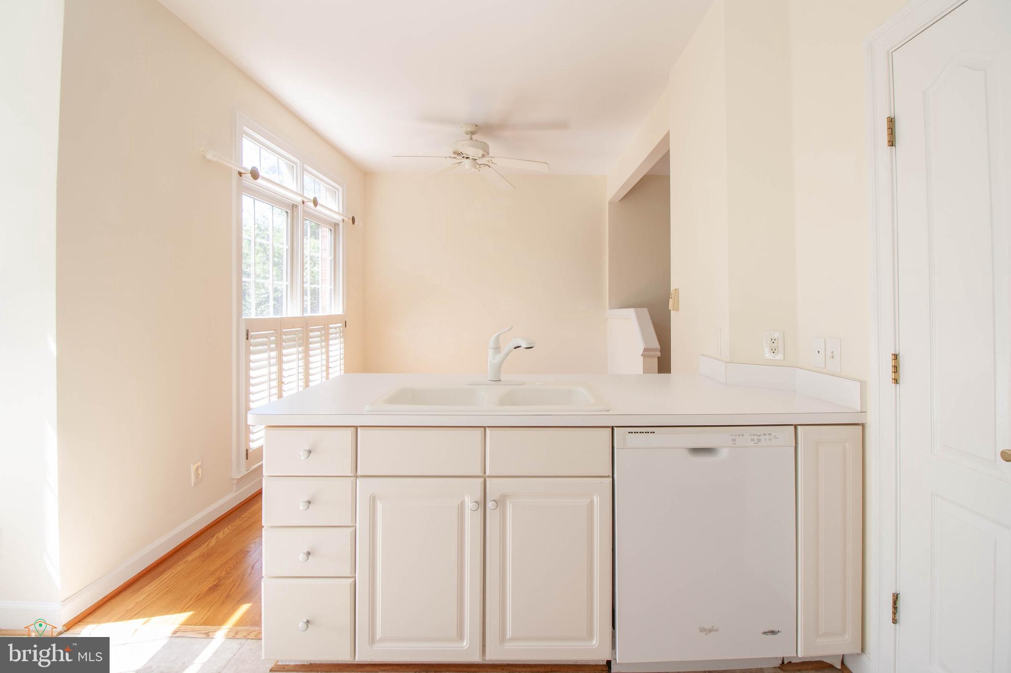 STONEGATE - Residential