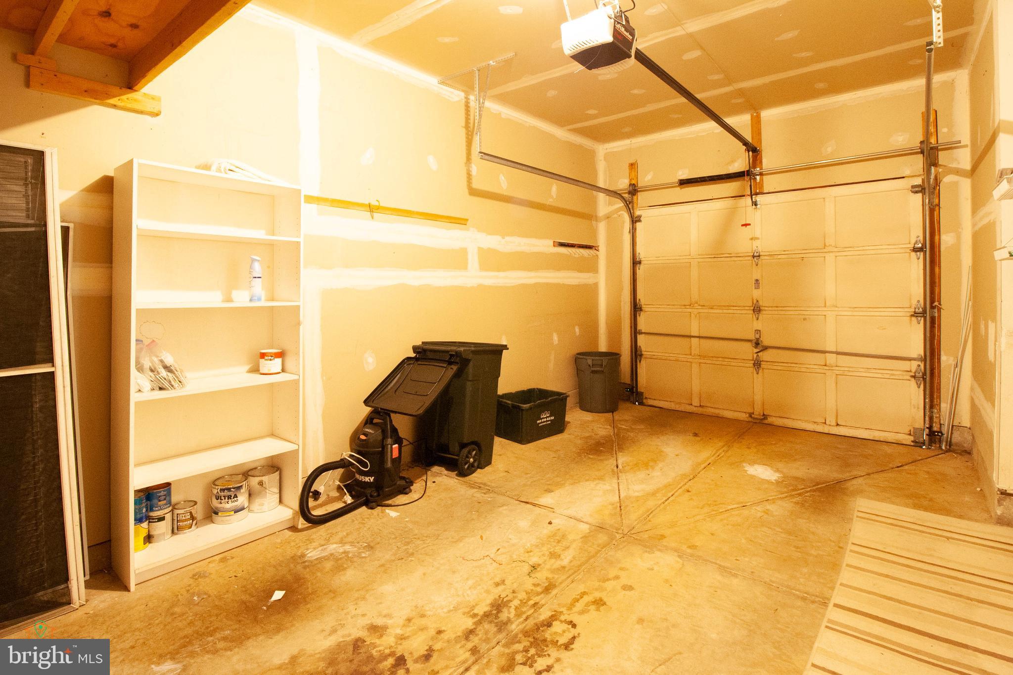 STONEGATE - Residential