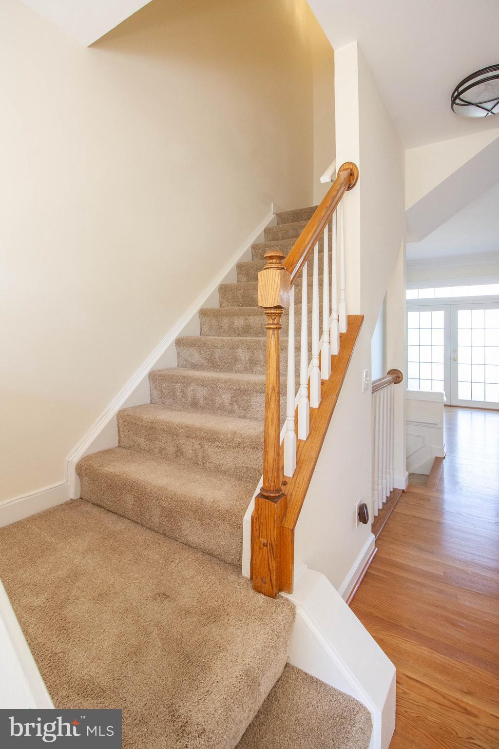 STONEGATE - Residential