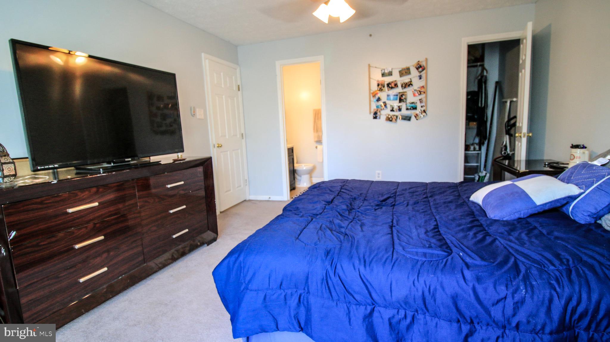 BEDFORD COMMONS - Residential Lease