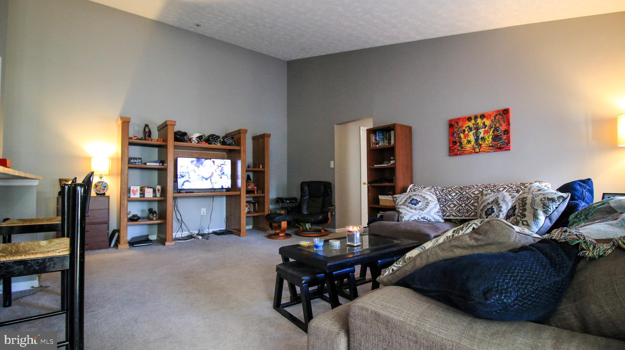 BEDFORD COMMONS - Residential Lease