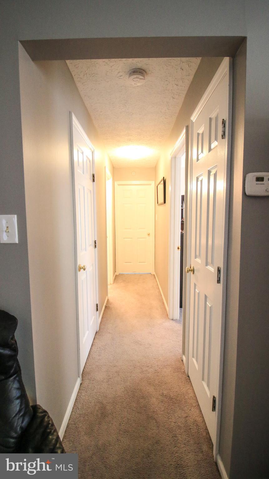 BEDFORD COMMONS - Residential Lease