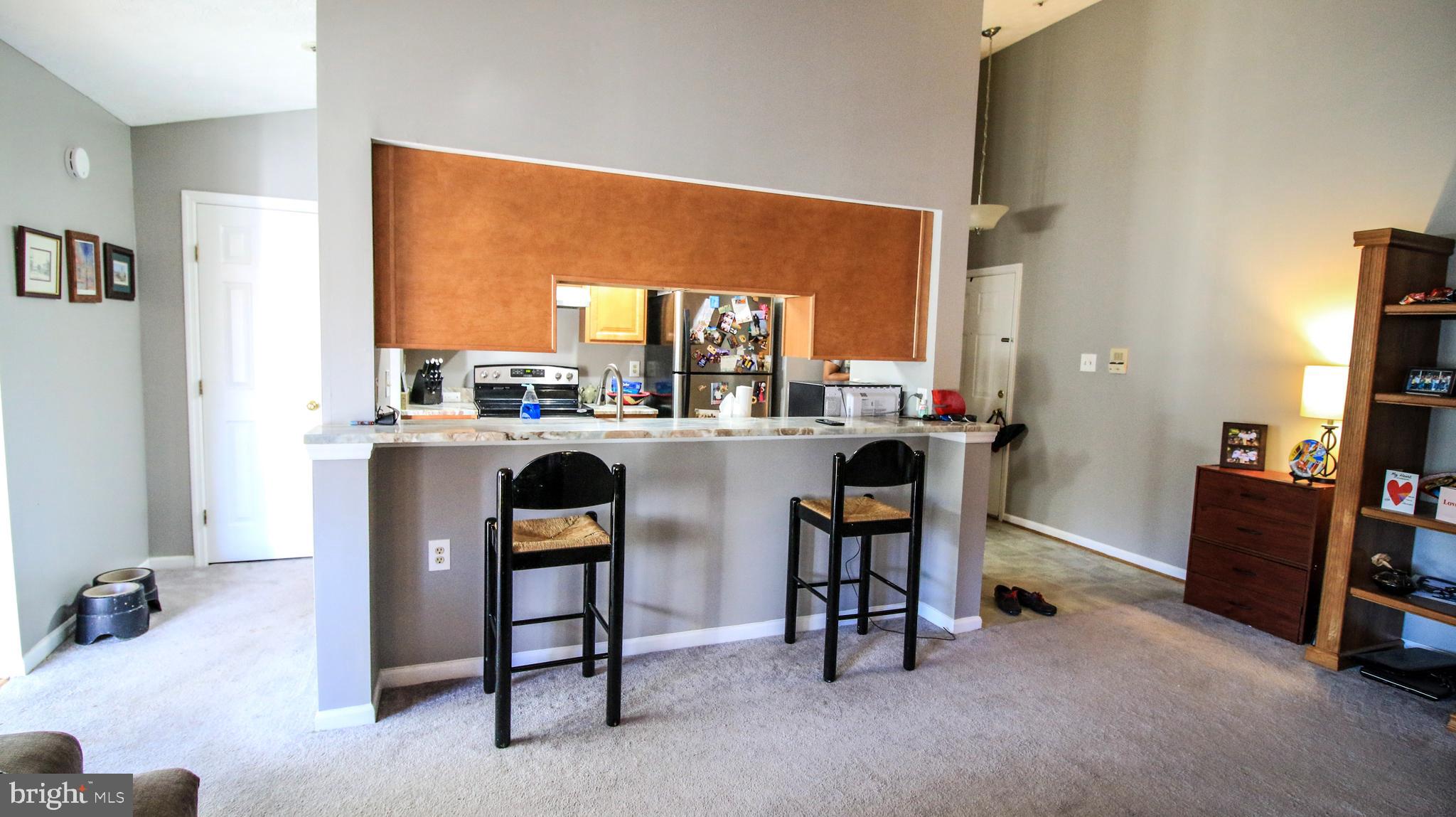 BEDFORD COMMONS - Residential Lease