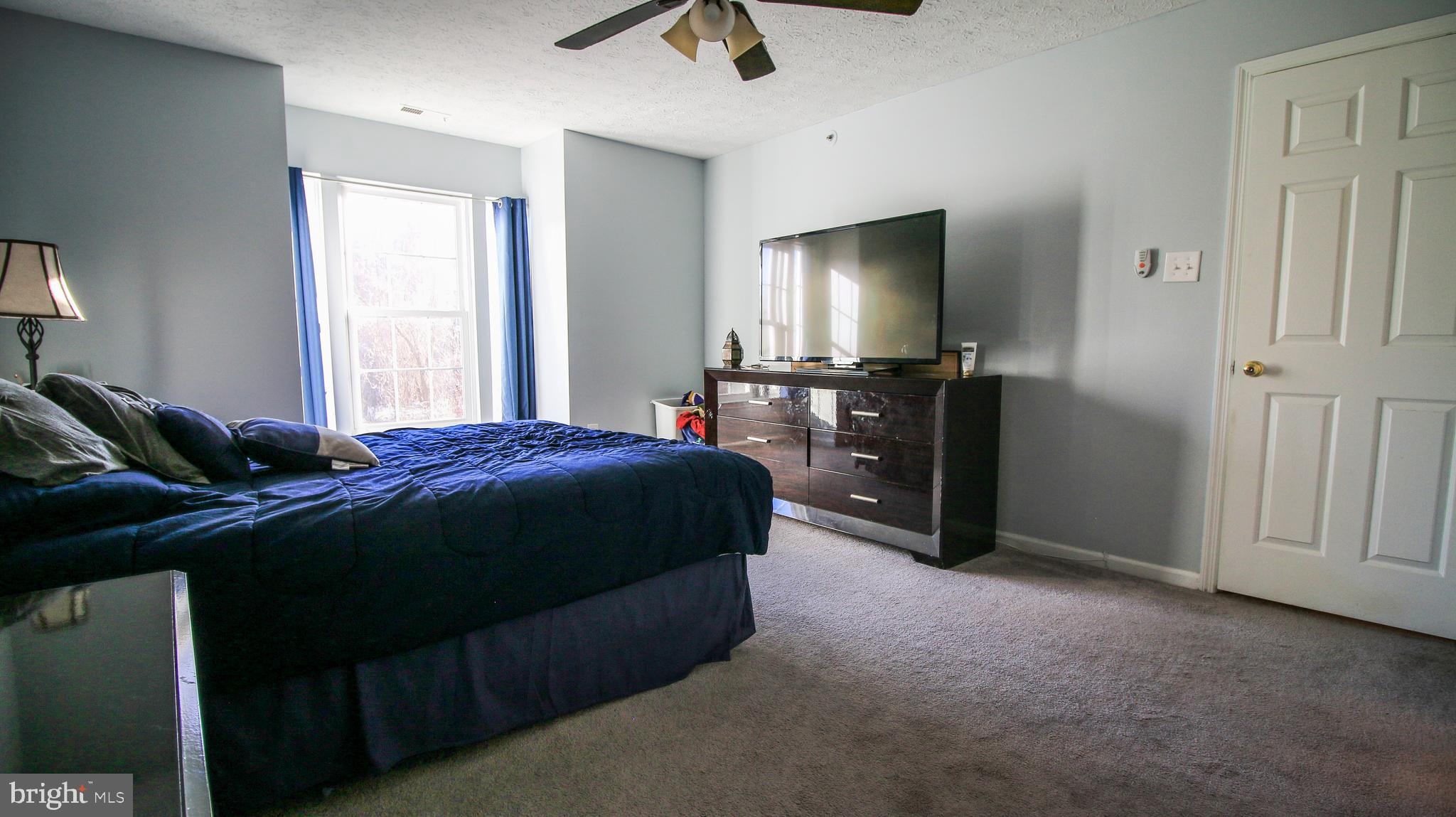 BEDFORD COMMONS - Residential Lease