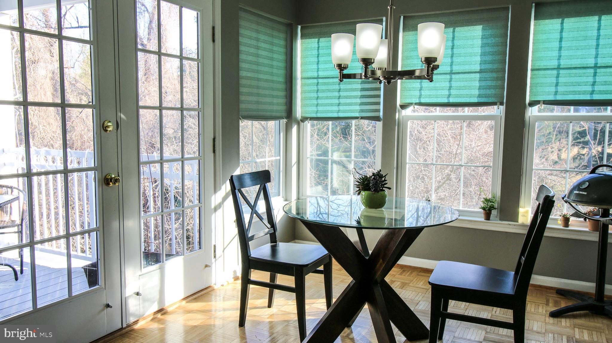 BEDFORD COMMONS - Residential Lease