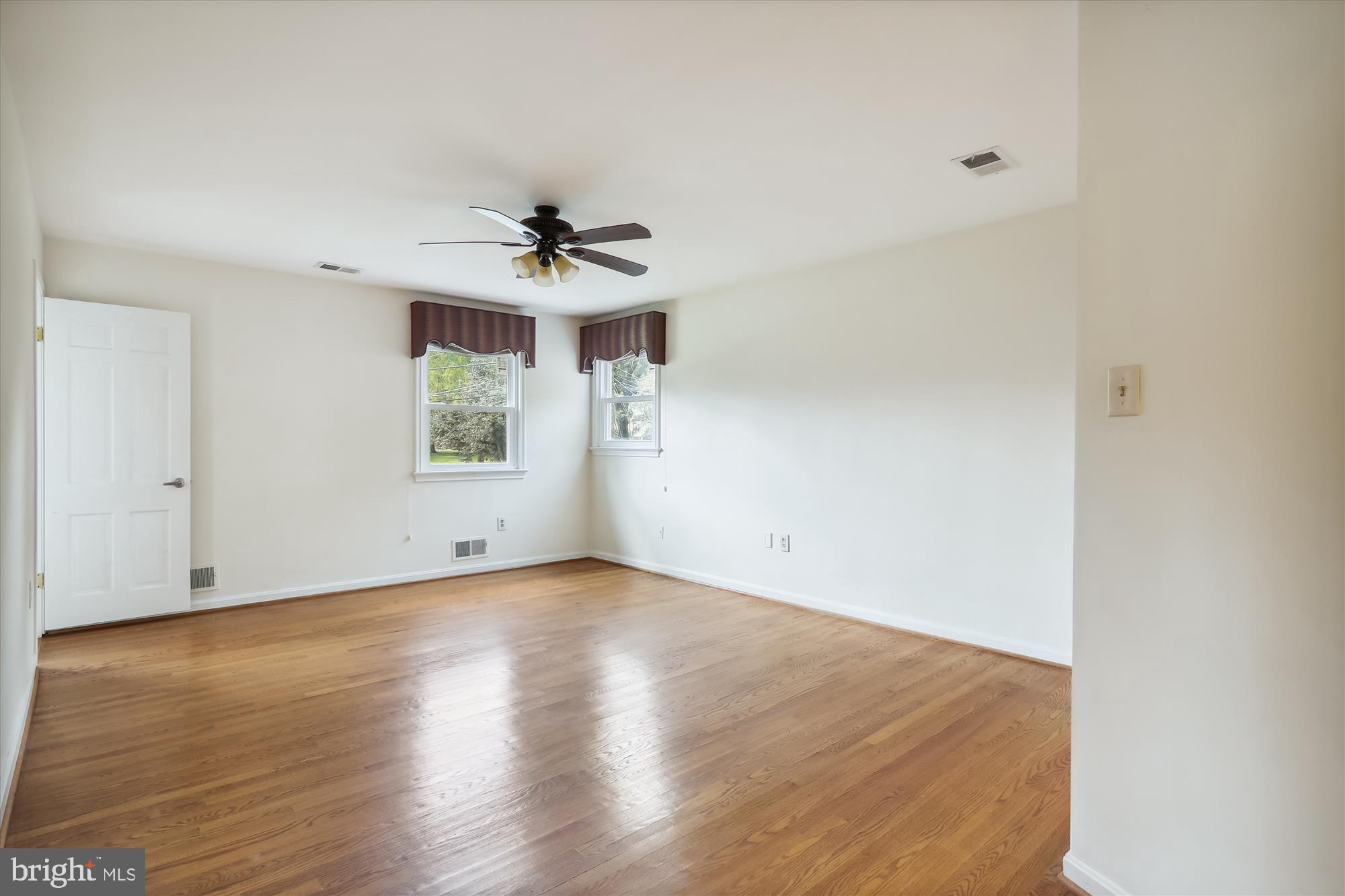 FAIRLAND ESTATES - Residential