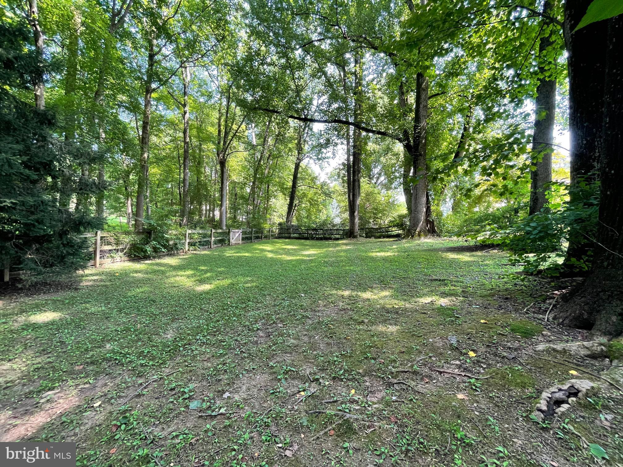 FAIRLAND ESTATES - Residential