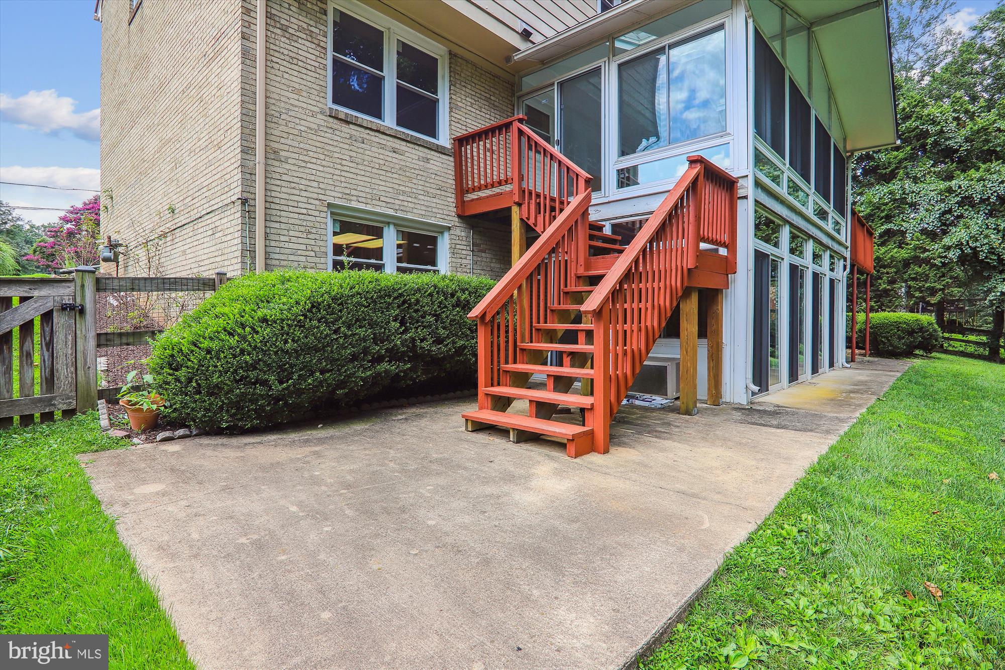 FAIRLAND ESTATES - Residential