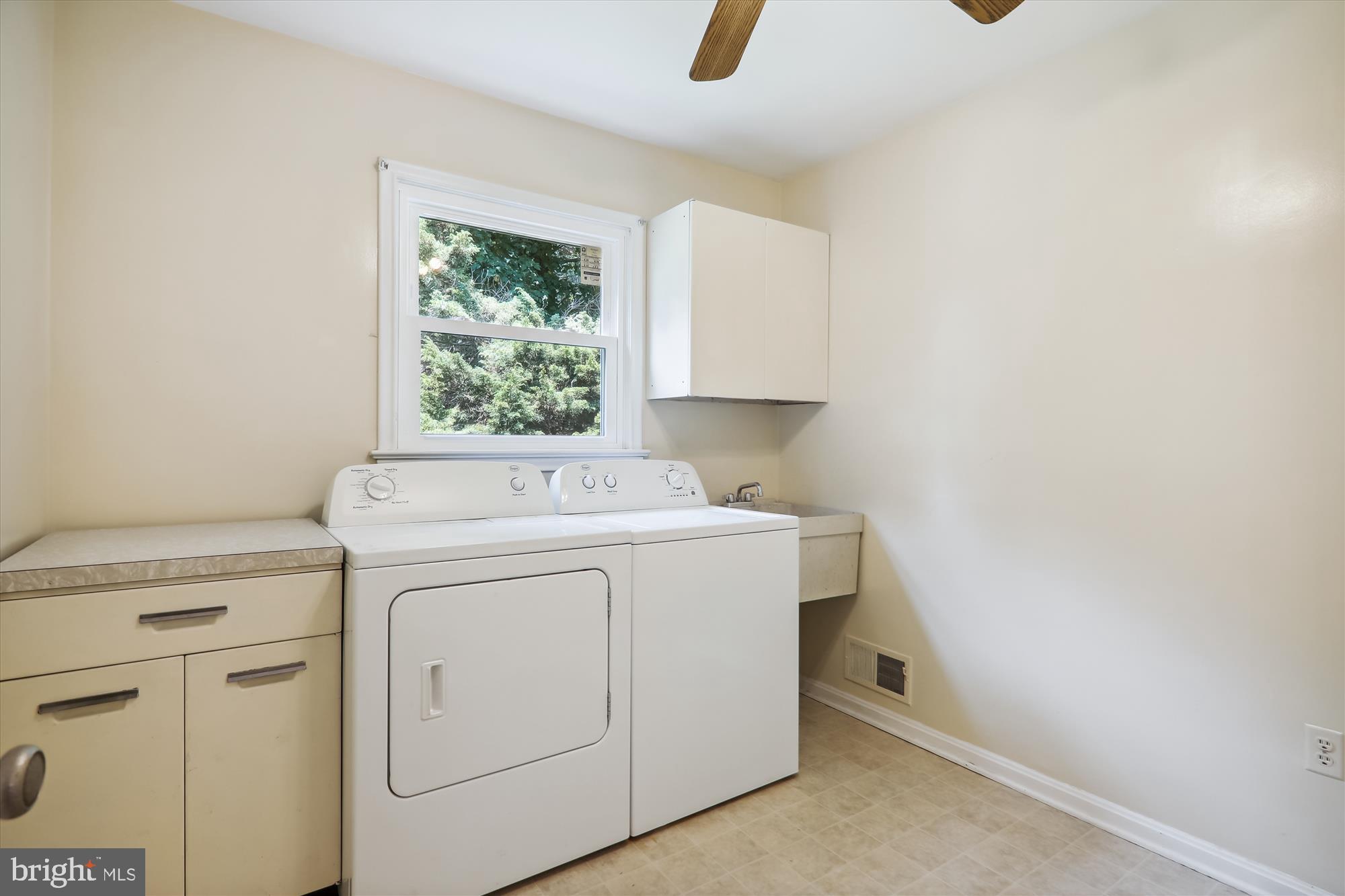 FAIRLAND ESTATES - Residential