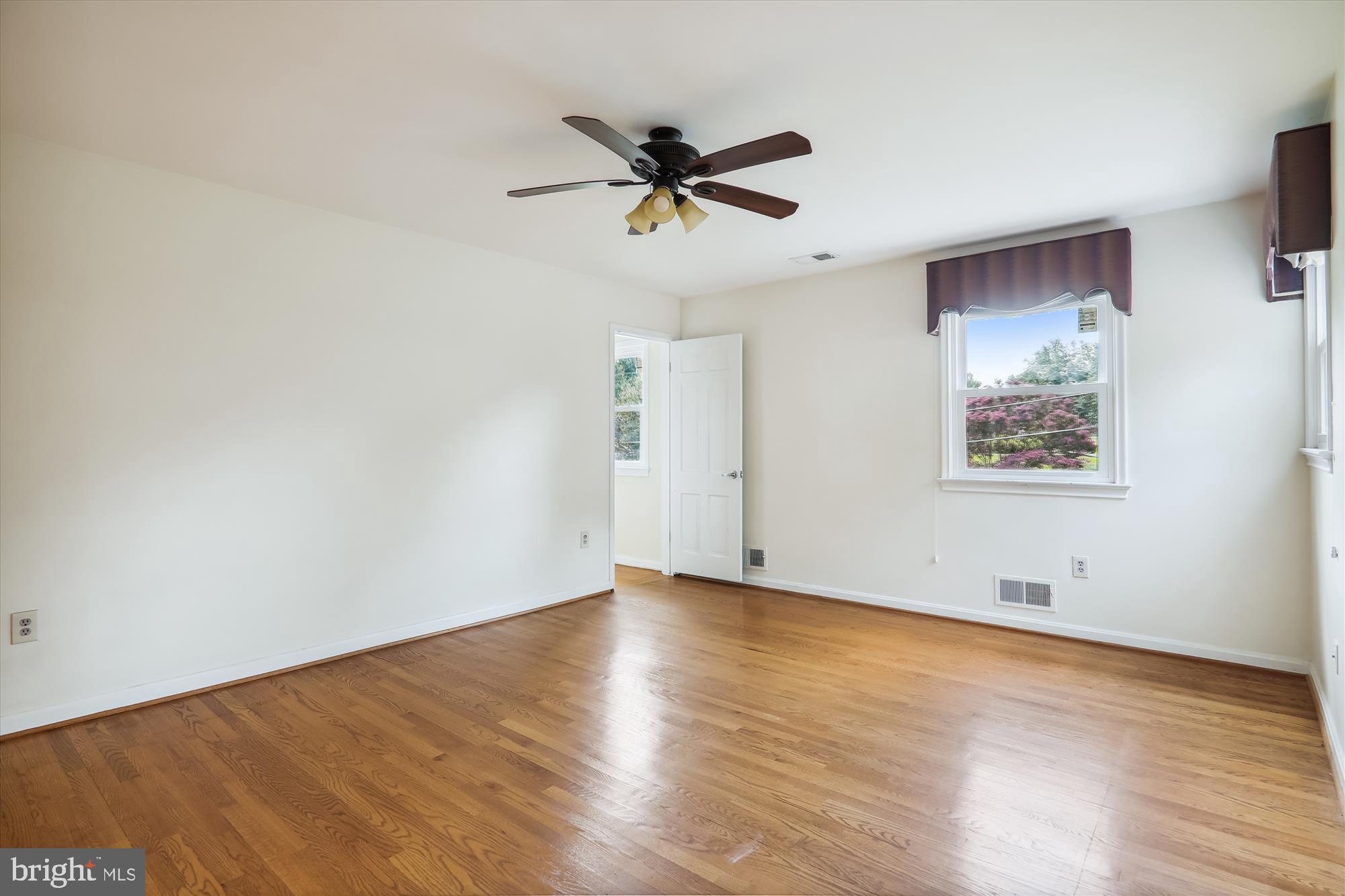 FAIRLAND ESTATES - Residential