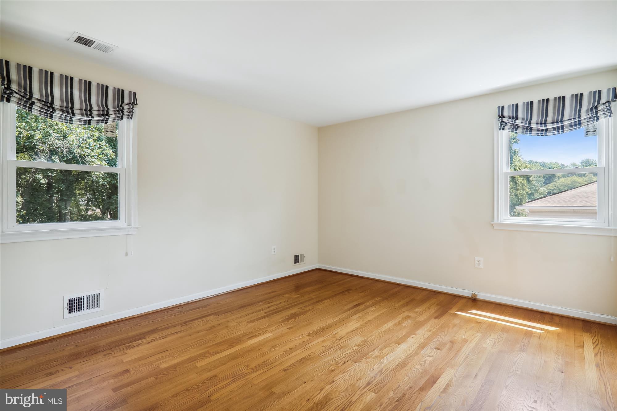 FAIRLAND ESTATES - Residential