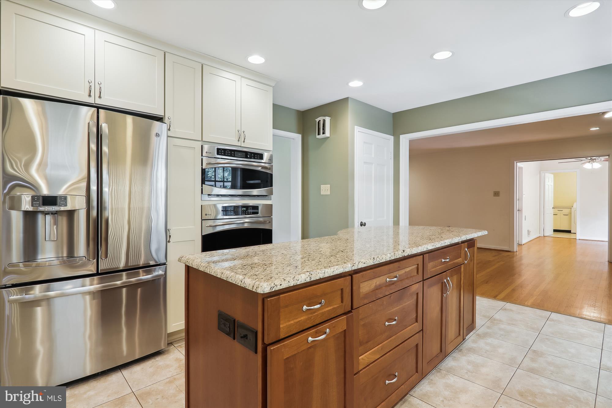 FAIRLAND ESTATES - Residential