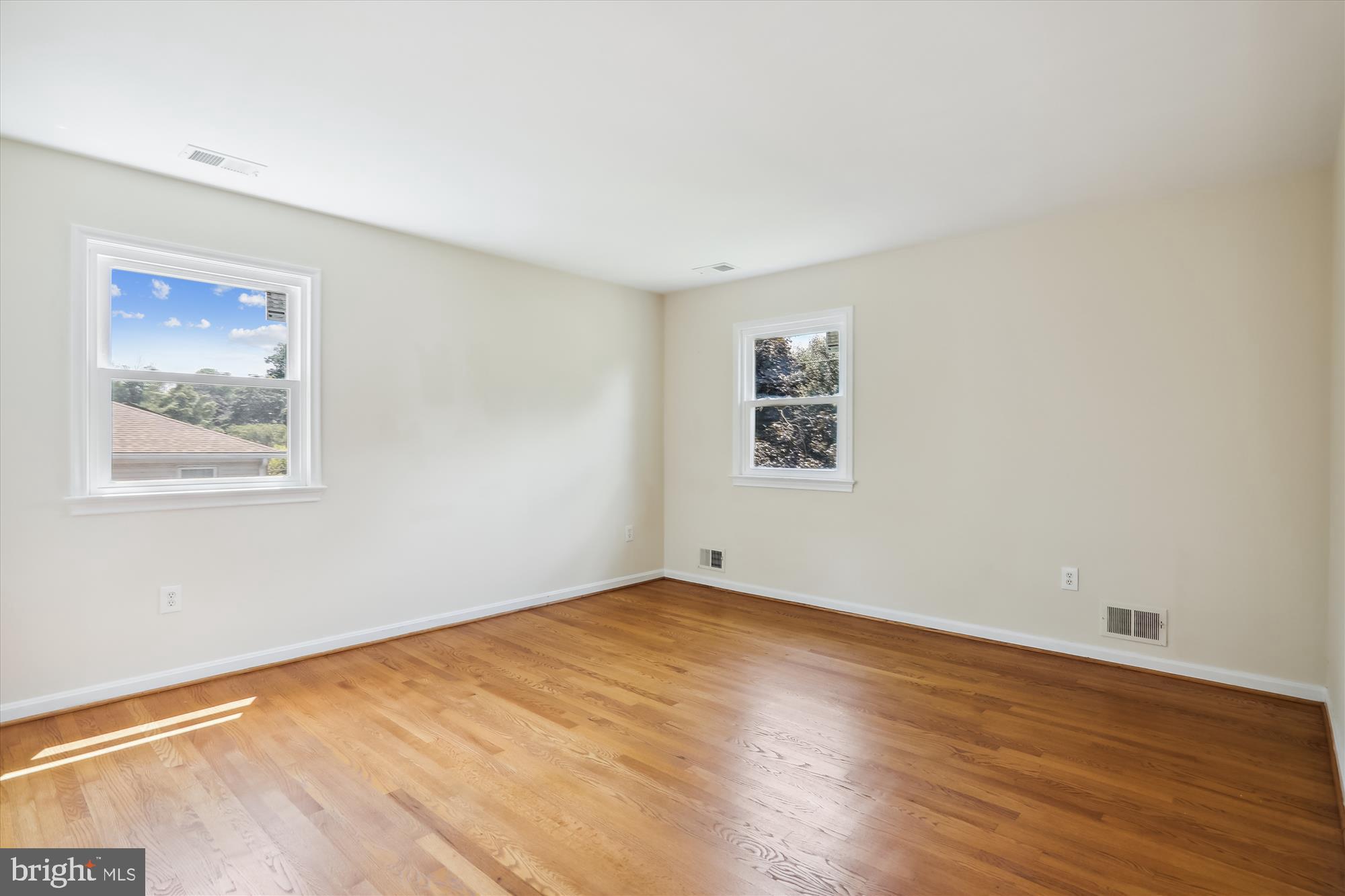 FAIRLAND ESTATES - Residential