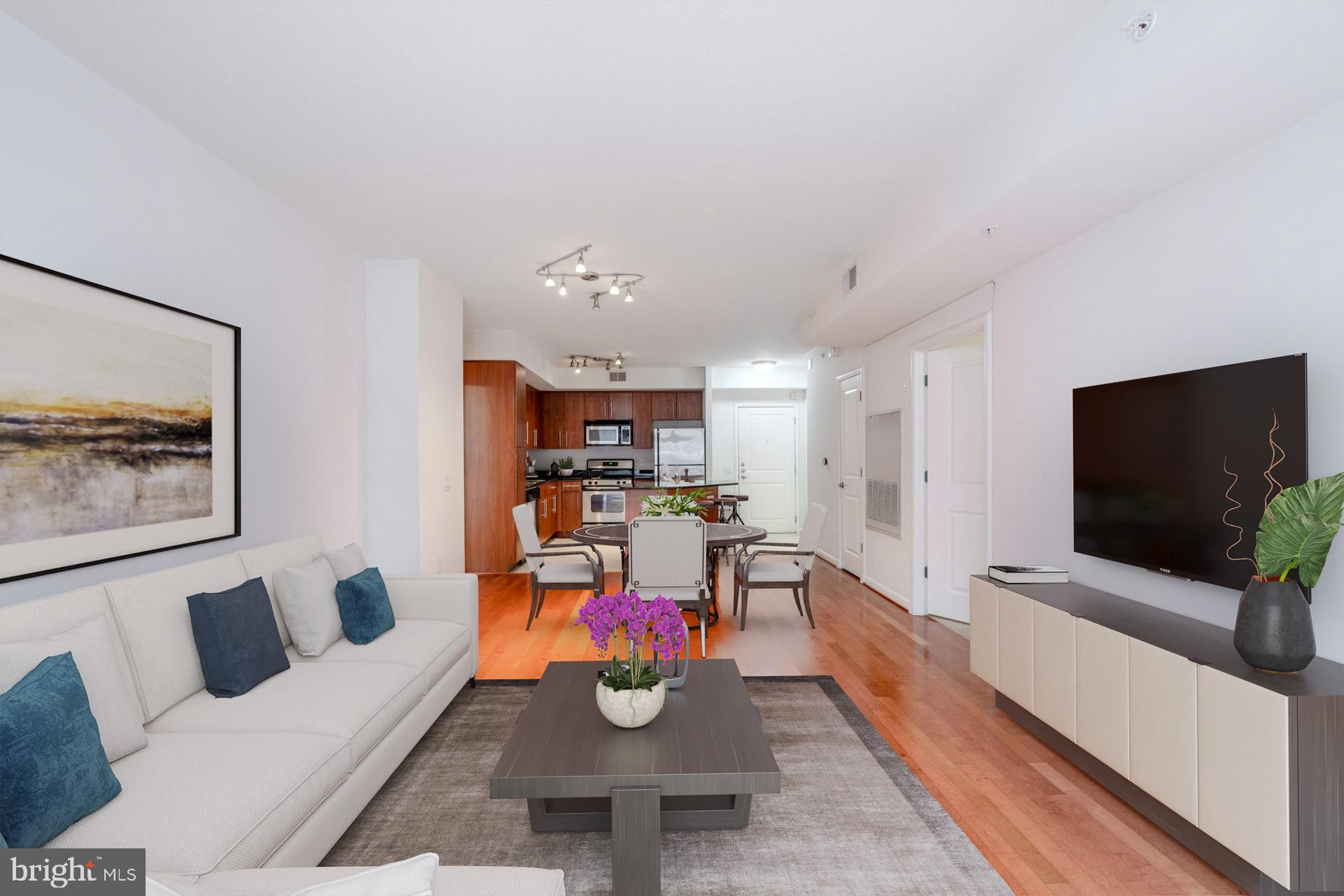 1021 N GARFIELD STREET 318