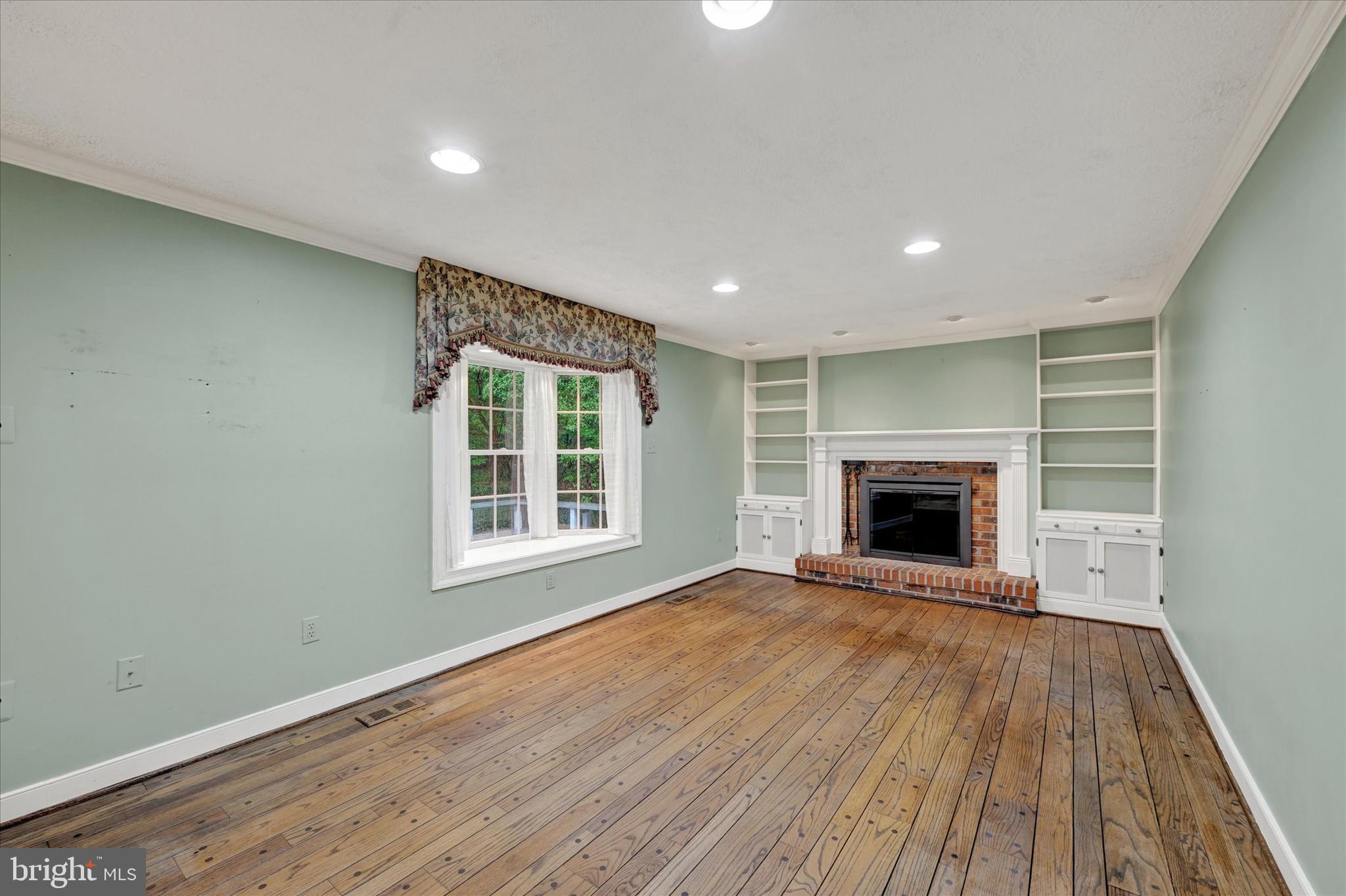 HERITAGE FARMS - Residential