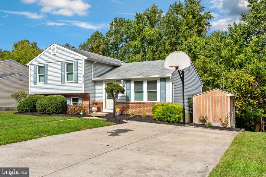 All offers in by 8pm (11/3/2021)
 Welcome to the Willow Glen North neighborhood.  This spilt level home offers , deck, pool, fresh paint and more! The main level includes an open floor concept. eat in kitchen is absolutely stunning featuring beautiful cabinetry, with plenty of windows allowing natural sunlight in. In addition, Dining room sliding door opens to spacious  deck  to your backyard oasis, beautiful spacious deck simply perfect for entertaining! The top-level features 3 generous size bedrooms, two full baths that includes a master with an en-suite bath. The lower level is finished with lower level family room,  bedroom and half bathroom, laundry room and an entrance to walk out to the pool. Added bonus, shed conveys with the property. You do not want to miss this opportunity! This is a MUST SEE!