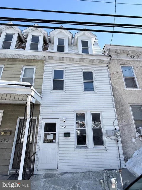 741 E Norwegian Street, Pottsville, PA 17901 - #: PASK2026848
