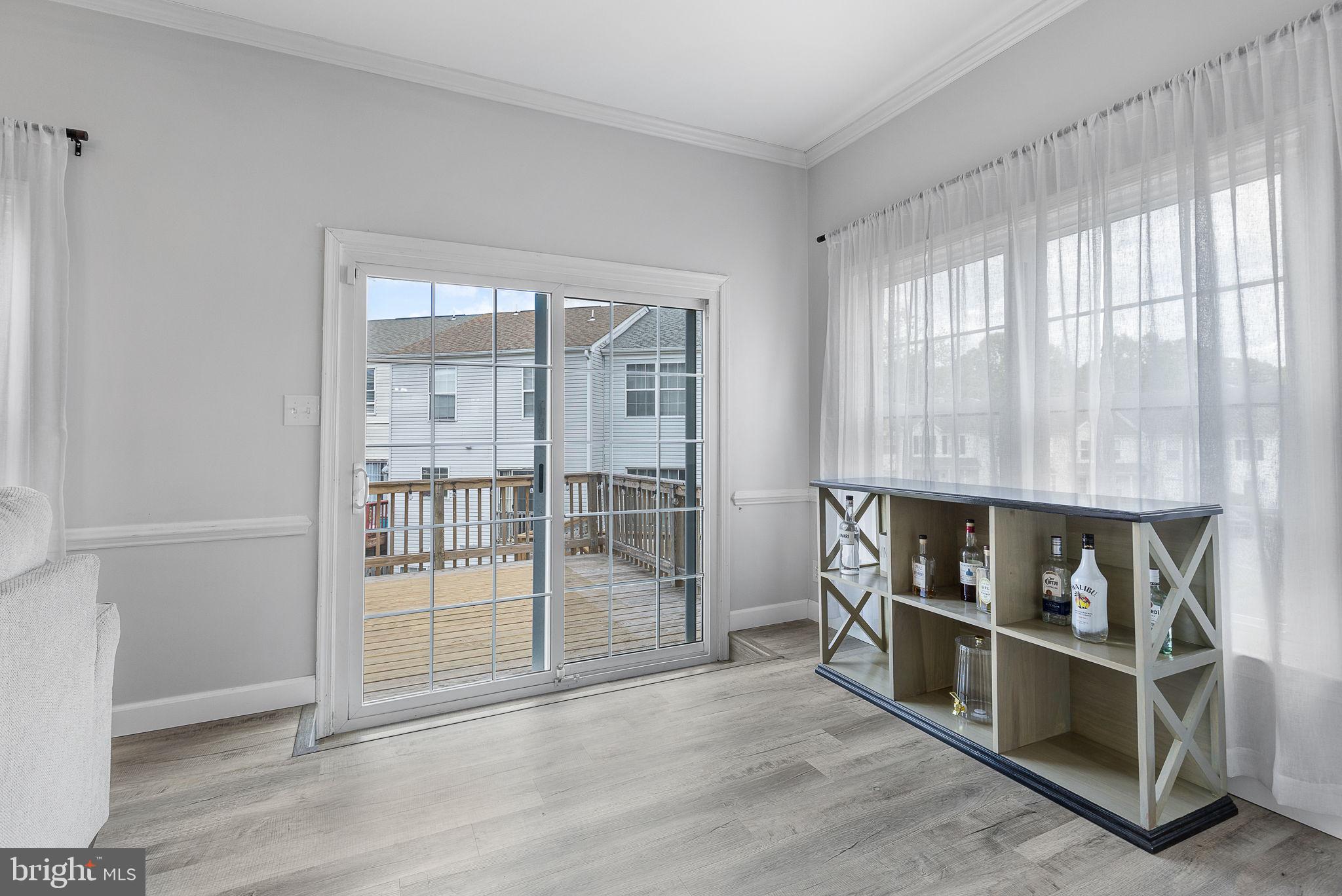 SUNNINGDALE MEADOWS - Residential