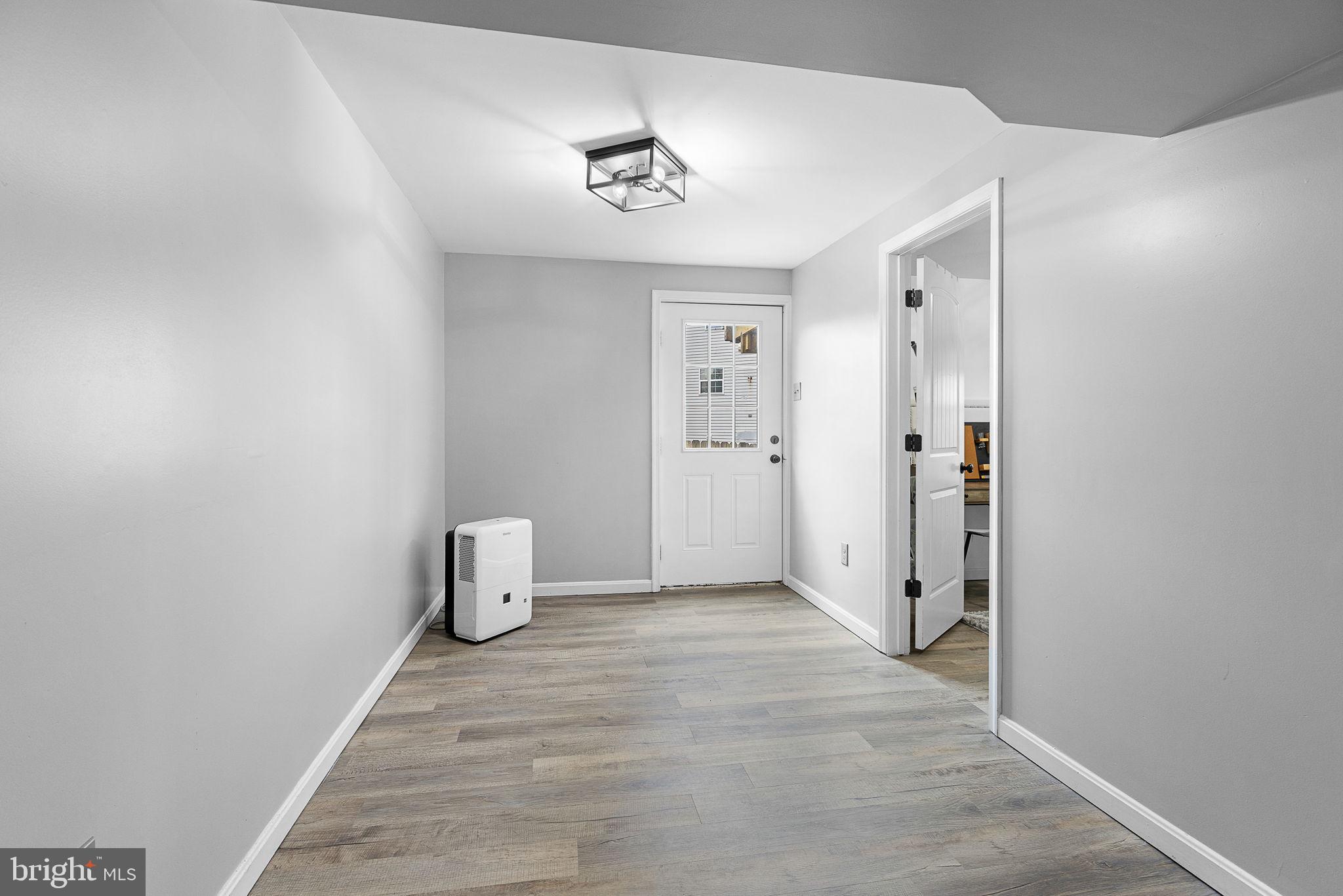 SUNNINGDALE MEADOWS - Residential