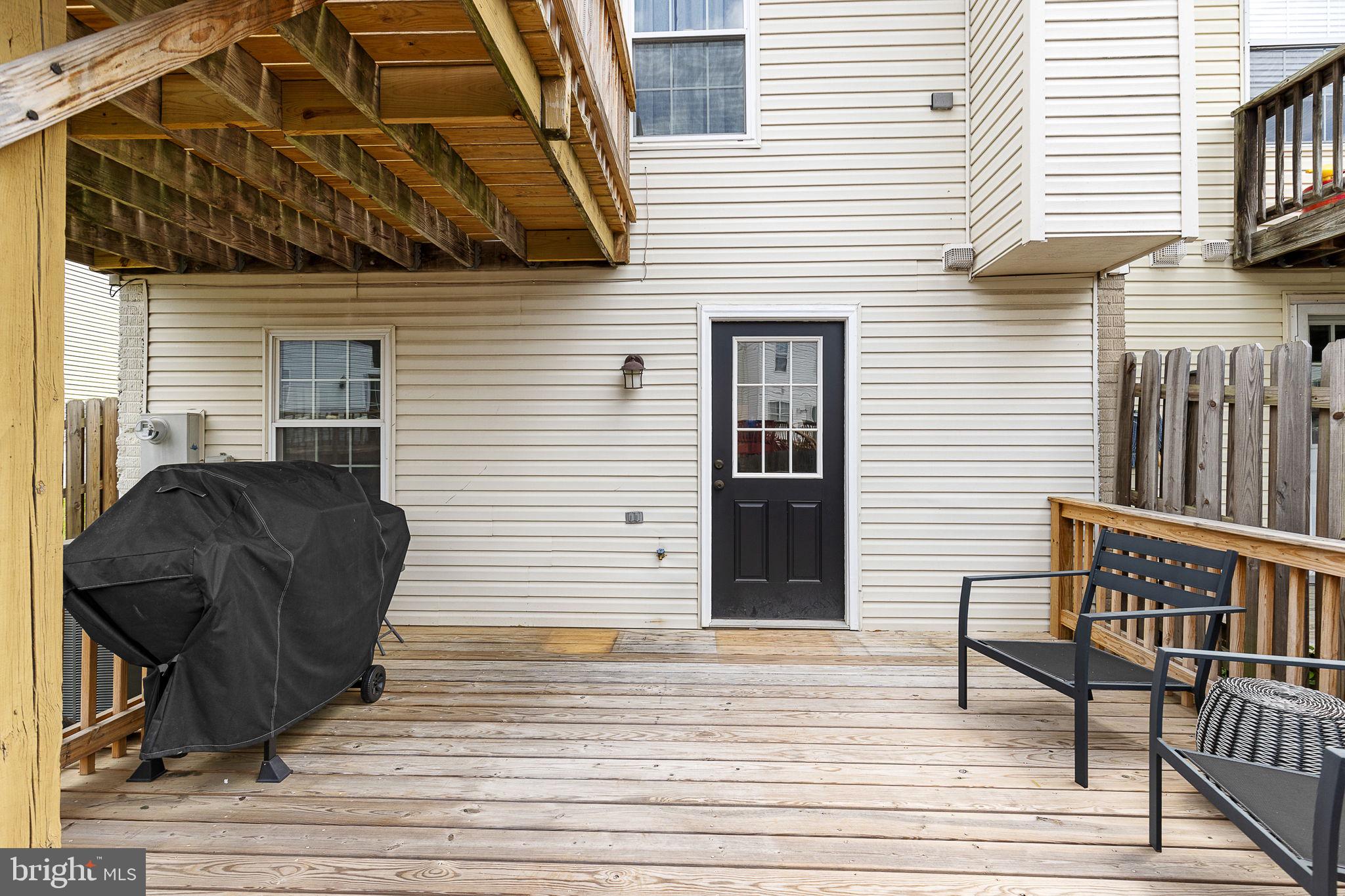 SUNNINGDALE MEADOWS - Residential