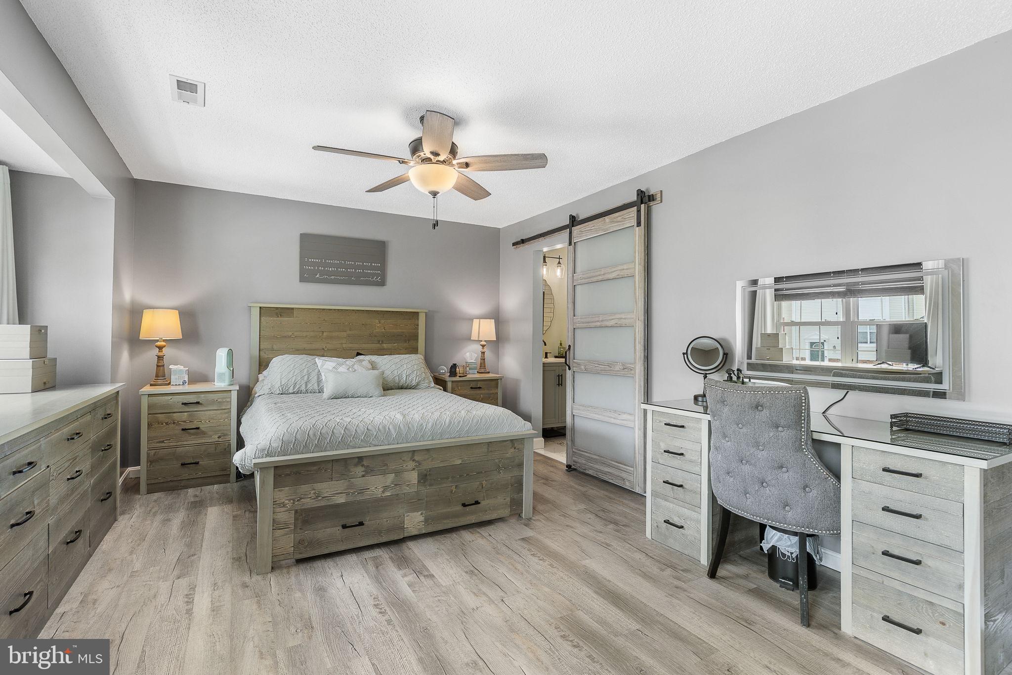 SUNNINGDALE MEADOWS - Residential