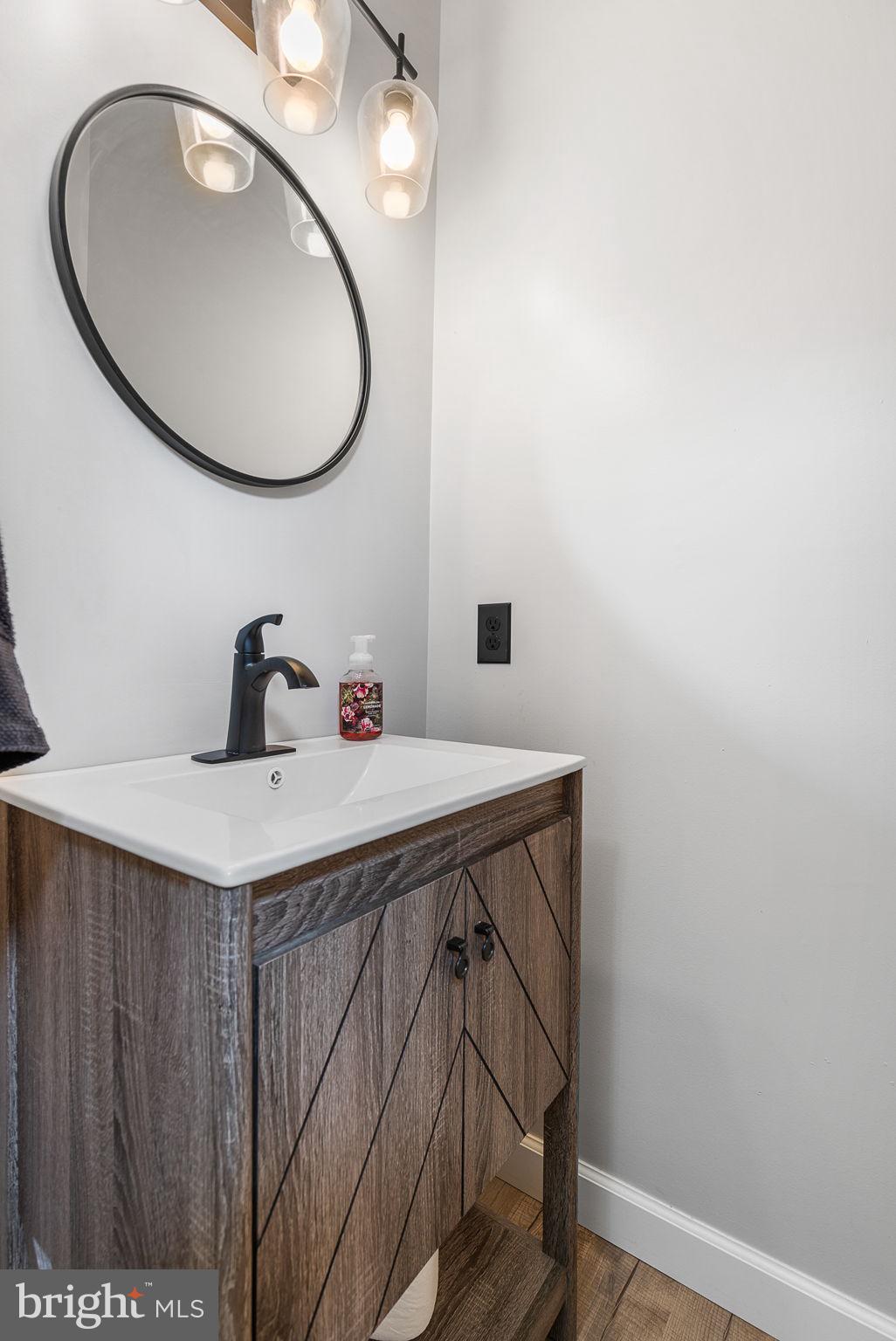 SUNNINGDALE MEADOWS - Residential