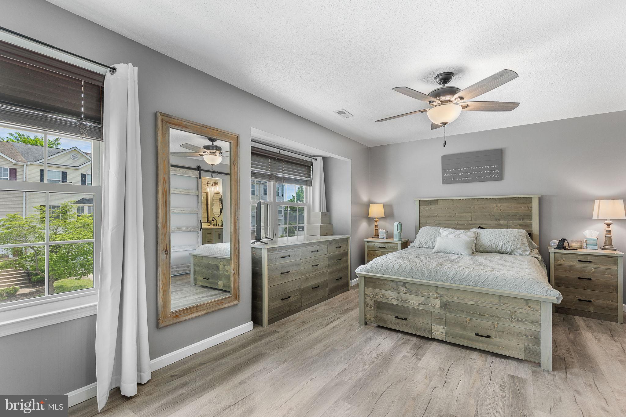 SUNNINGDALE MEADOWS - Residential